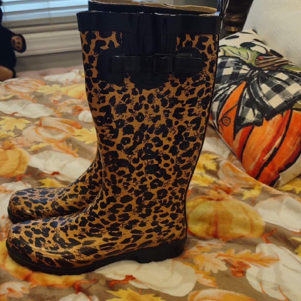 Capelli of New York Leopard Print Rain Boots